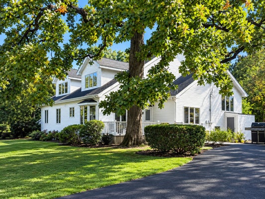 4700 LEE AVE, DOWNERS GROVE, IL 60515 - Image b15424a3c19229ef6da4aba9218142f3/4257042303