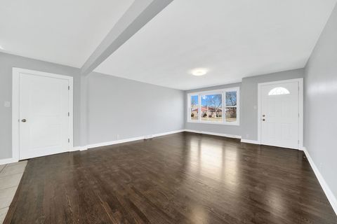 Tiny photo for 316 E 24th Street, Chicago Heights, IL 60411 (MLS # 12517641)