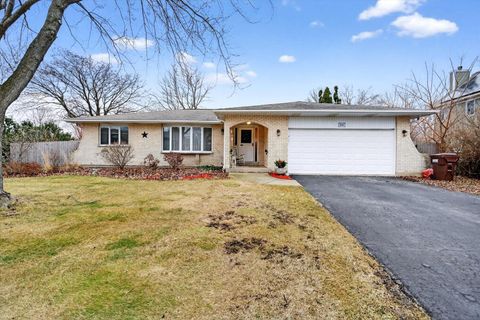 Photo of 938 Duvall Drive, Woodstock, IL 60098 (MLS # 12578322)