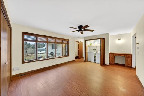 Tiny photo for 938 Duvall Drive, Woodstock, IL 60098 (MLS # 12578322)