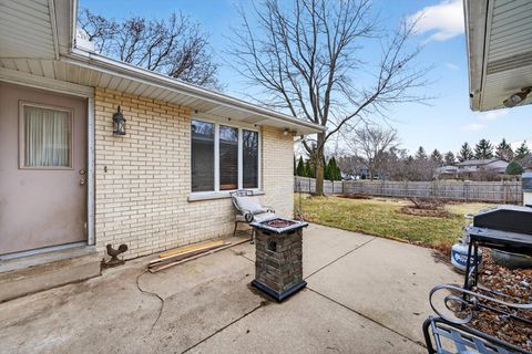 Tiny photo for 938 Duvall Drive, Woodstock, IL 60098 (MLS # 12578322)