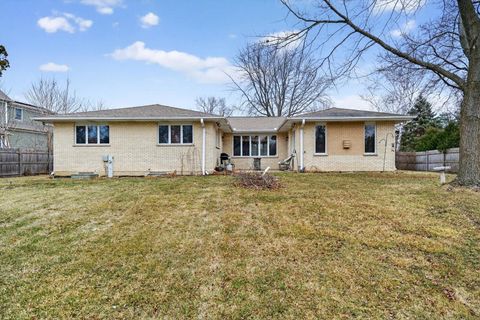 Tiny photo for 938 Duvall Drive, Woodstock, IL 60098 (MLS # 12578322)