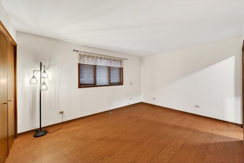 Tiny photo for 938 Duvall Drive, Woodstock, IL 60098 (MLS # 12578322)