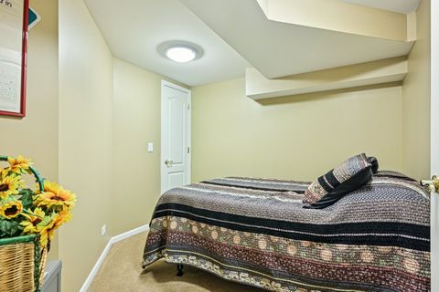 Tiny photo for 147 Fulbright Lane, Schaumburg, IL 60194 (MLS # 12456027)