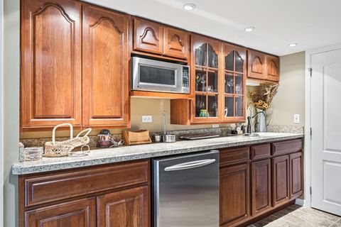 Tiny photo for 147 Fulbright Lane, Schaumburg, IL 60194 (MLS # 12456027)