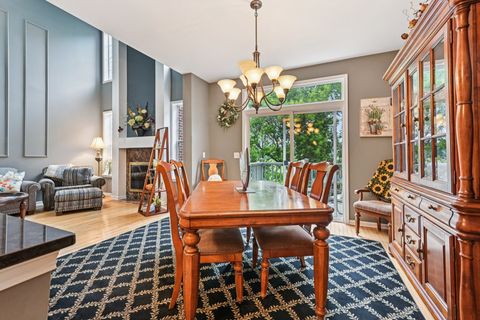 Tiny photo for 147 Fulbright Lane, Schaumburg, IL 60194 (MLS # 12456027)