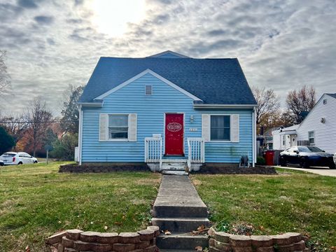 Photo of 1211 W Springfield Avenue, Champaign, IL 61821 (MLS # 12468496)