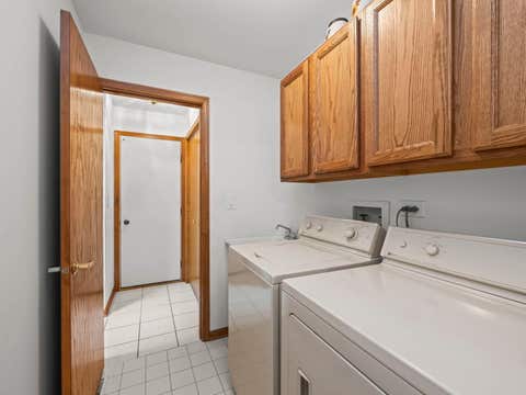 Tiny photo for 204 Jason Court, Bloomingdale, IL 60108 (MLS # 12698632)