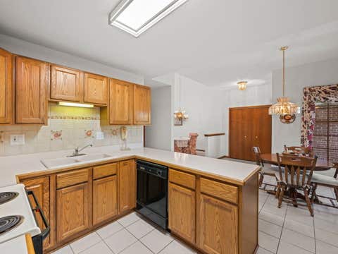 Tiny photo for 204 Jason Court, Bloomingdale, IL 60108 (MLS # 12698632)