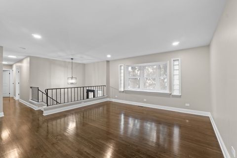 Tiny photo for 1180 Cobble Hill Court, Hoffman Estates, IL 60169 (MLS # 12496490)