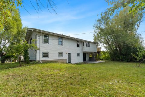 Tiny photo for 1180 Cobble Hill Court, Hoffman Estates, IL 60169 (MLS # 12496490)
