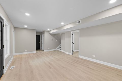 Tiny photo for 1180 Cobble Hill Court, Hoffman Estates, IL 60169 (MLS # 12496490)