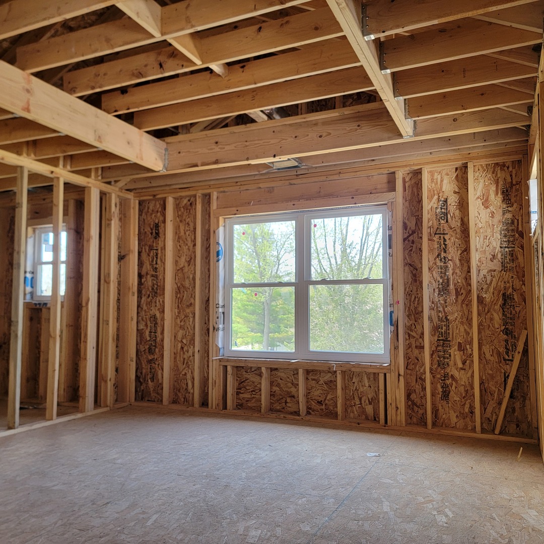 23515 N Overhill Drive