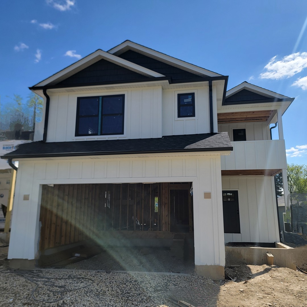 23515 N Overhill Drive