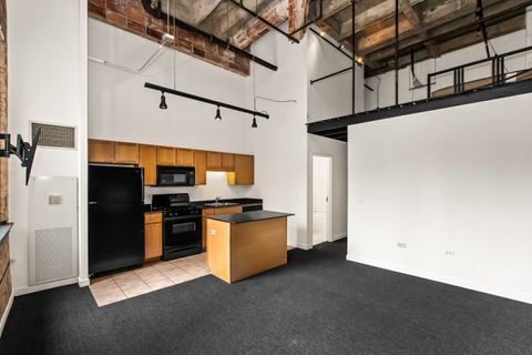 Tiny photo for 20 N STATE Street #1014, Chicago, IL 60602 (MLS # 12577184)