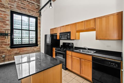 Tiny photo for 20 N STATE Street #1014, Chicago, IL 60602 (MLS # 12577184)