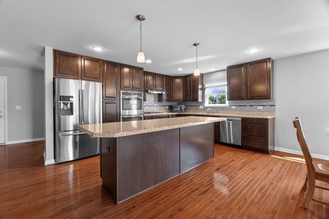 Tiny photo for 409 Rockfish Street, Joliet, IL 60431 (MLS # 12495457)