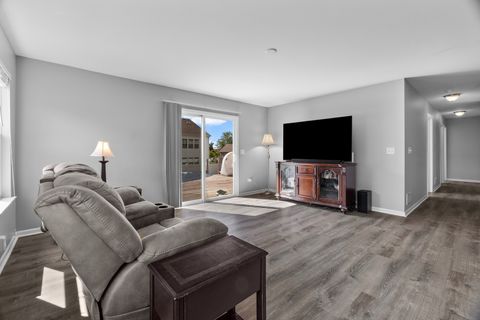 Tiny photo for 409 Rockfish Street, Joliet, IL 60431 (MLS # 12495457)