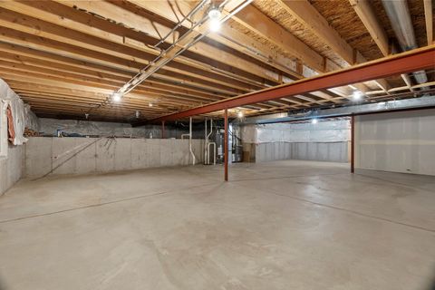 Tiny photo for 409 Rockfish Street, Joliet, IL 60431 (MLS # 12495457)