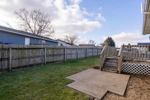 Tiny photo for 3305 Covington Drive, Davenport, IA 52806 (MLS # 12578635)