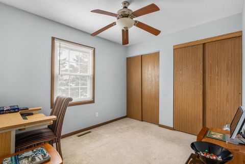Tiny photo for 3305 Covington Drive, Davenport, IA 52806 (MLS # 12578635)