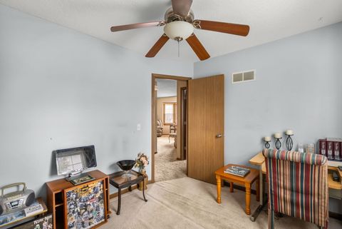 Tiny photo for 3305 Covington Drive, Davenport, IA 52806 (MLS # 12578635)