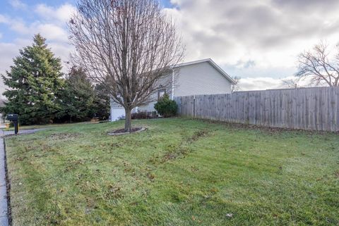 Tiny photo for 3305 Covington Drive, Davenport, IA 52806 (MLS # 12578635)
