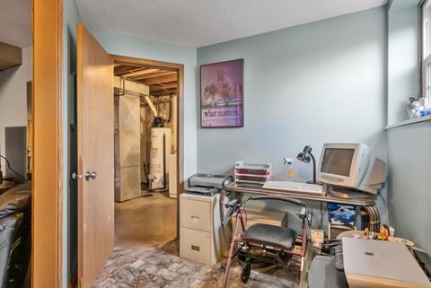 Tiny photo for 3305 Covington Drive, Davenport, IA 52806 (MLS # 12578635)