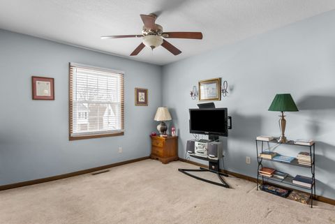 Tiny photo for 3305 Covington Drive, Davenport, IA 52806 (MLS # 12578635)