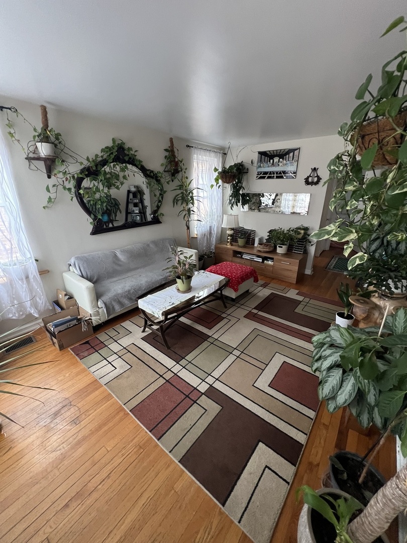 3136 N Oak Park Avenue