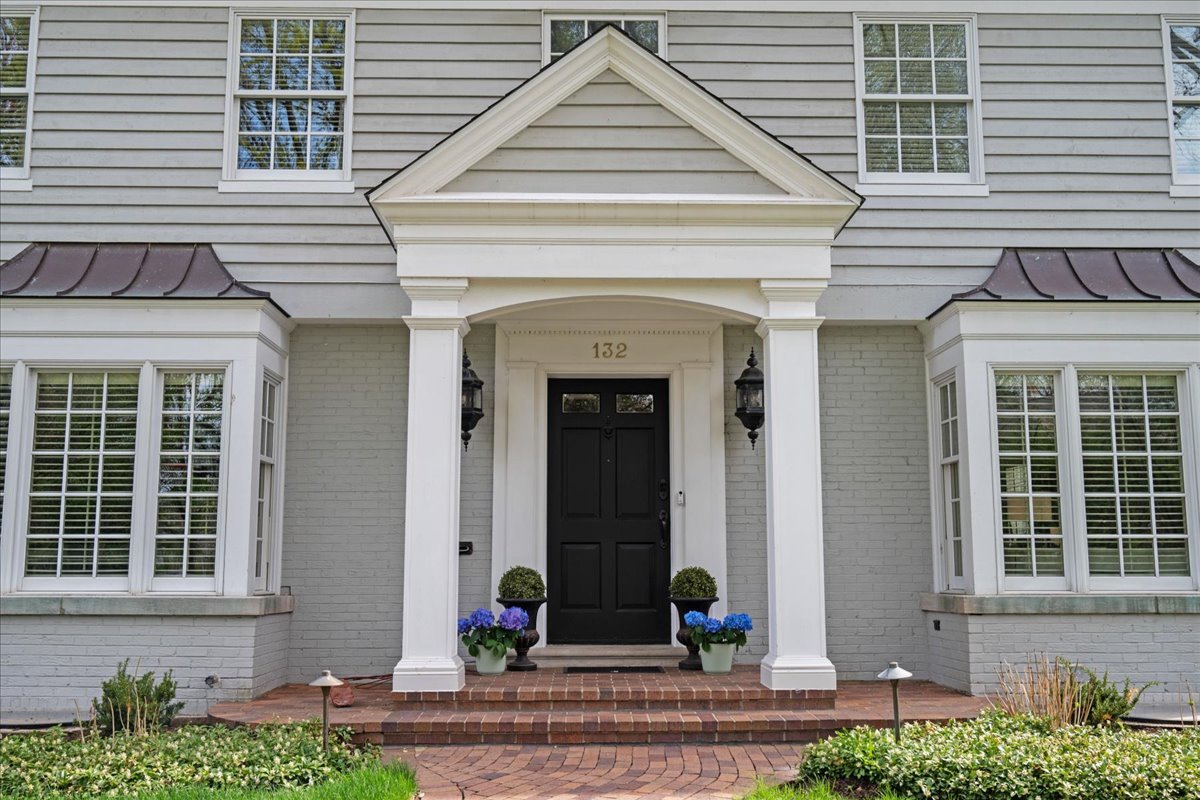 132 Tudor Place