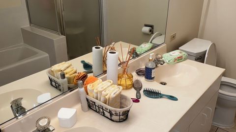 Tiny photo for 393 BENTLEY Place, Buffalo Grove, IL 60089 (MLS # 12492985)