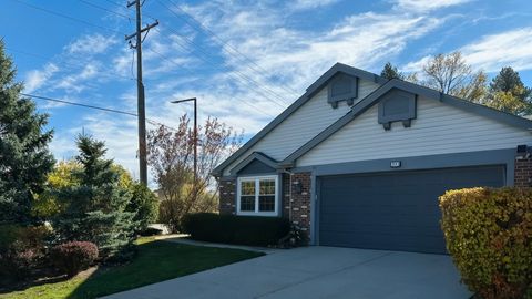 Tiny photo for 393 BENTLEY Place, Buffalo Grove, IL 60089 (MLS # 12492985)