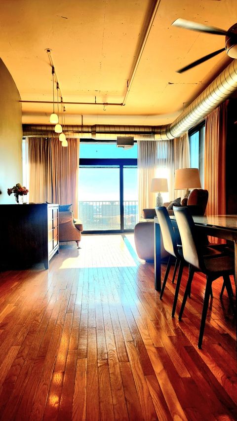 Tiny photo for 1530 S State Street #17R, Chicago, IL 60605 (MLS # 12487034)