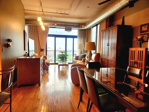 Tiny photo for 1530 S State Street #17R, Chicago, IL 60605 (MLS # 12487034)