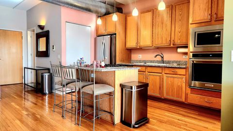 Tiny photo for 1530 S State Street #17R, Chicago, IL 60605 (MLS # 12487034)