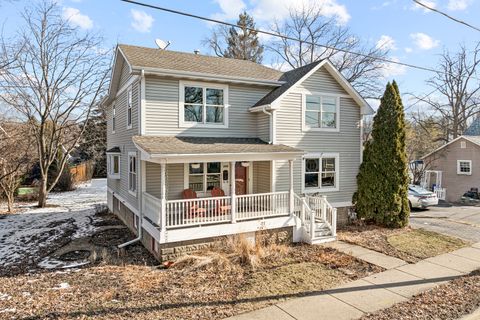 Tiny photo for 206 Water Street, East Dundee, IL 60118 (MLS # 12565951)