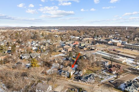 Tiny photo for 206 Water Street, East Dundee, IL 60118 (MLS # 12565951)