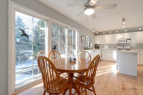 Tiny photo for 22 Ashford Court, Lincolnshire, IL 60069 (MLS # 12551041)