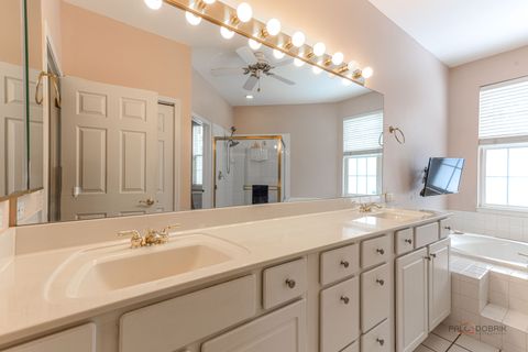 Tiny photo for 22 Ashford Court, Lincolnshire, IL 60069 (MLS # 12551041)