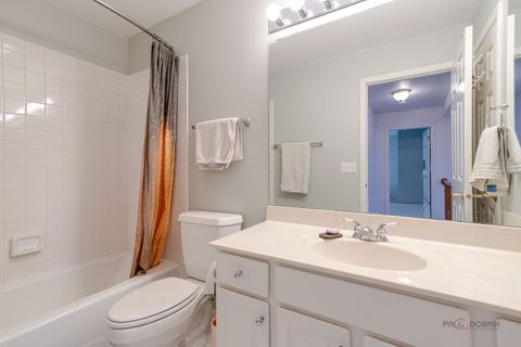 Tiny photo for 22 Ashford Court, Lincolnshire, IL 60069 (MLS # 12551041)