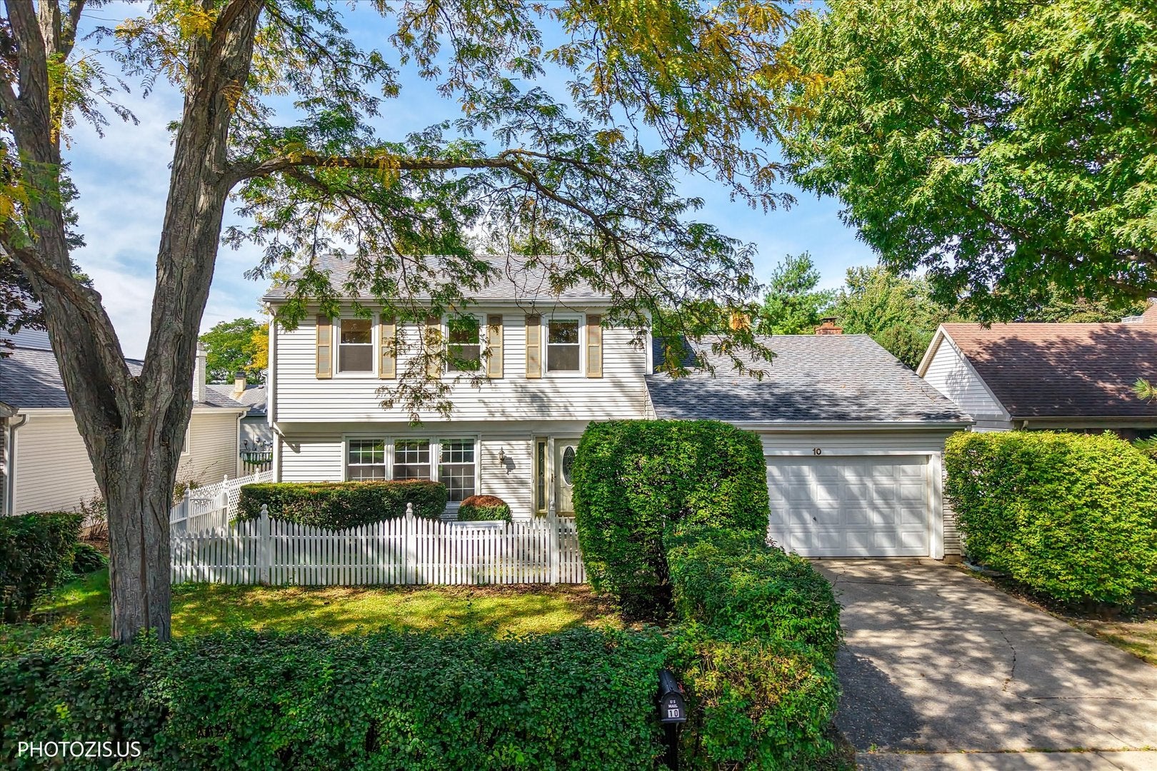 10 Mayflower Road