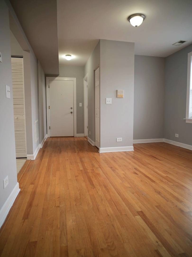 3045 N Laramie Avenue 2