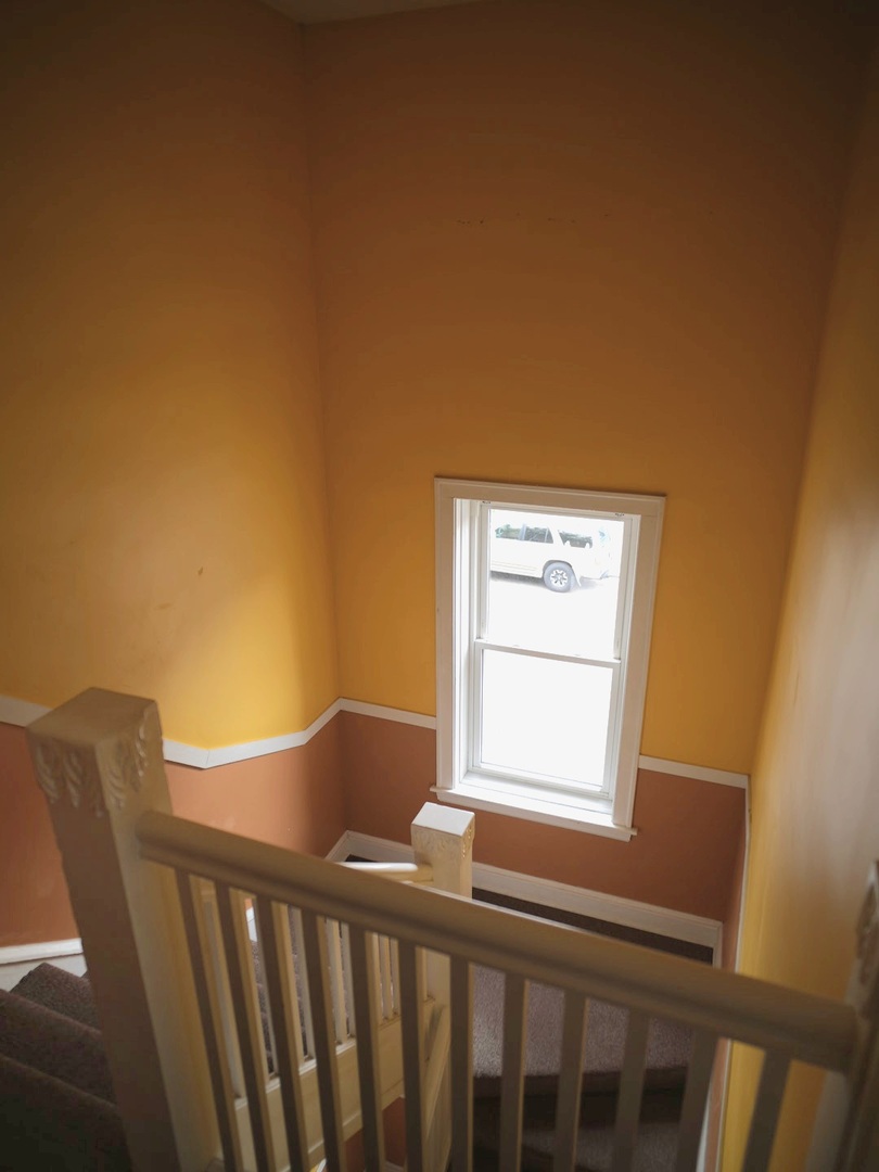 3045 N Laramie Avenue 2