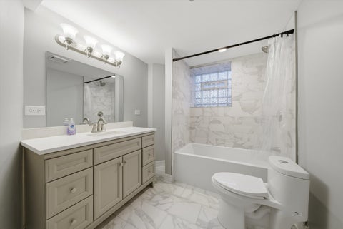 Tiny photo for 4541 S Prairie Avenue #1N, Chicago, IL 60653 (MLS # 12722961)