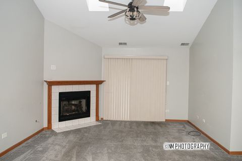 Tiny photo for 6430 PINE CONE Drive #4, Tinley Park, IL 60477 (MLS # 12550109)