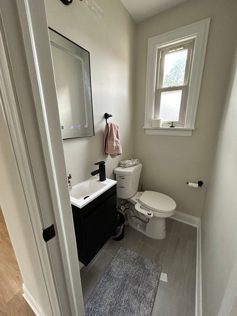 Tiny photo for 430 Oak Street, Des Plaines, IL 60016 (MLS # 12611277)