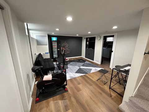 Tiny photo for 430 Oak Street, Des Plaines, IL 60016 (MLS # 12611277)