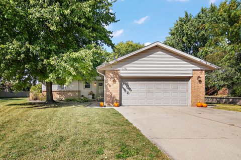 Photo of 1365 Braemar Court, Bourbonnais, IL 60914 (MLS # 12491828)