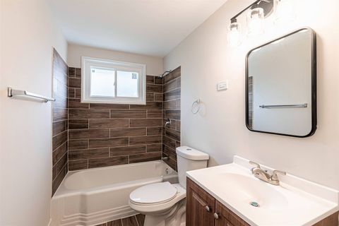 Tiny photo for 16039 Marion Drive, South Holland, IL 60473 (MLS # 12622023)